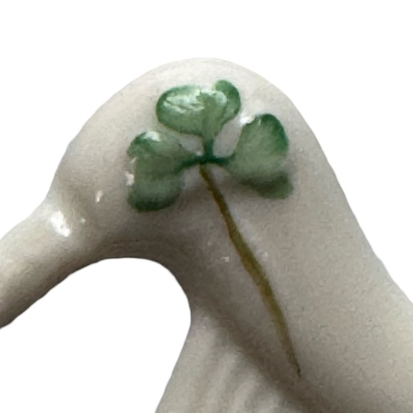Irish Belleek Celtic Harp, Porcelain Christmas Ornament. 2” x 3”, GUD - Picture 6 of 14